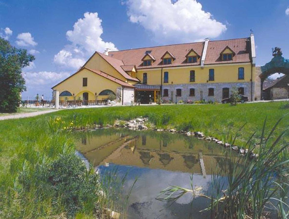 Hotel Und Restaurant Rittergut Kreipitzsch 나움부르크 외부 사진